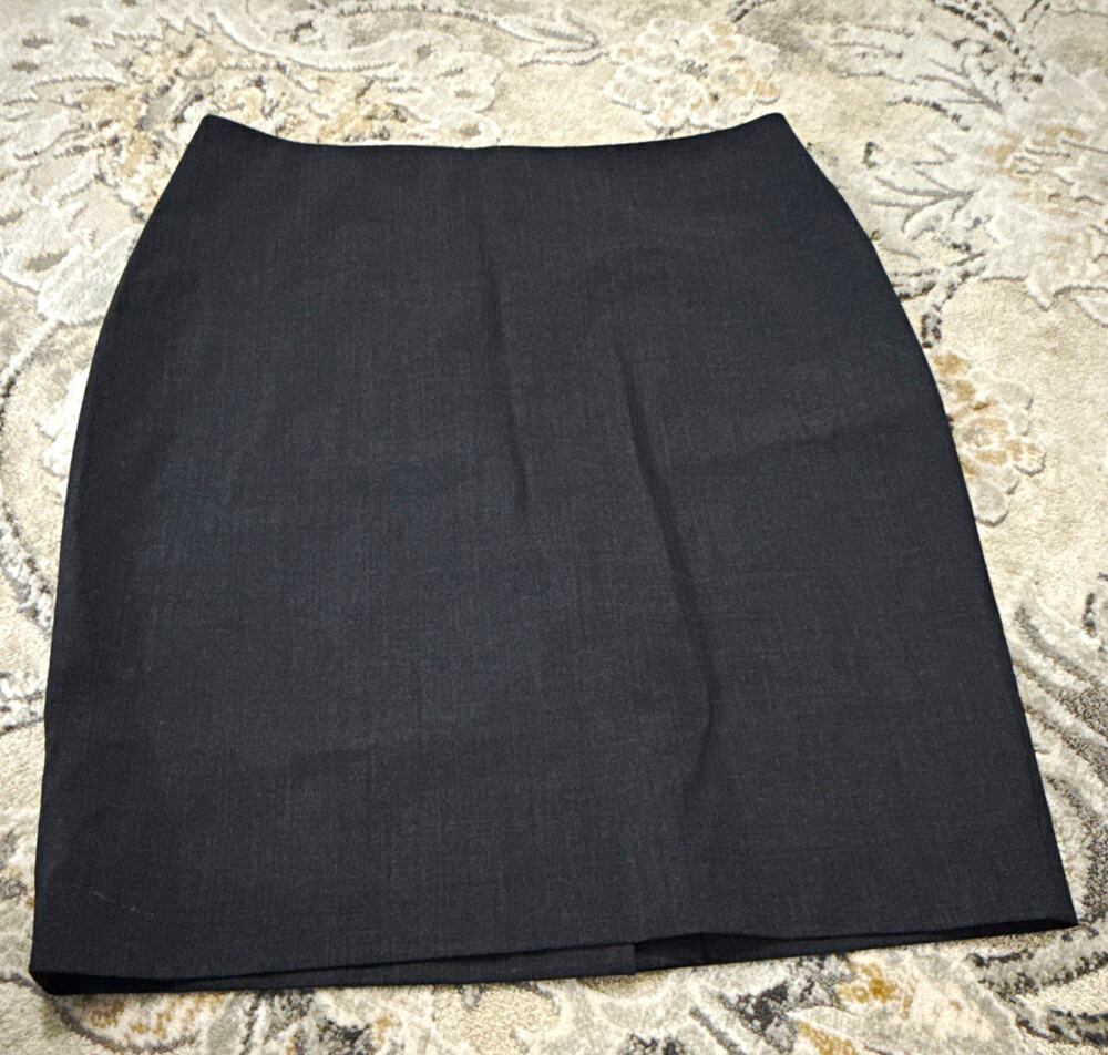 Theory Women’s Black Solid Straight Pencil Knee Skirt Lined Zip Closure Sz 6